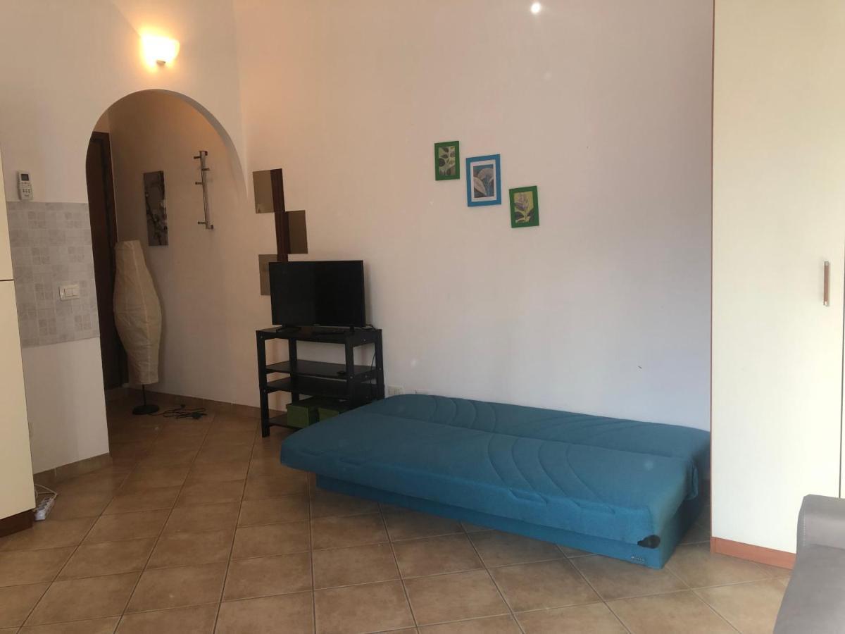 l'Appartamento Liana monolocale San Vincenzo Esterno foto